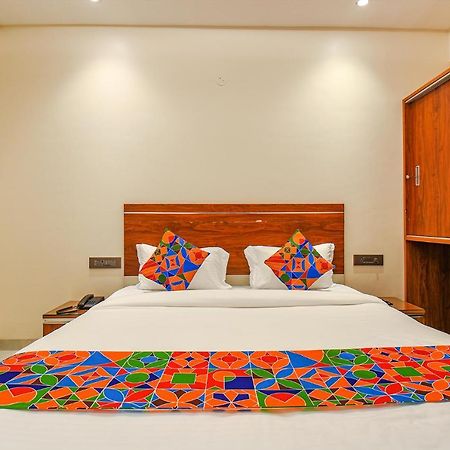 Fabhotel Gaurav Galaxy 浦那 外观 照片