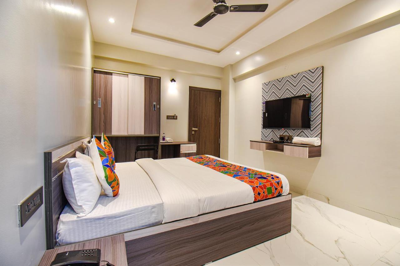 Fabhotel Gaurav Galaxy 浦那 外观 照片